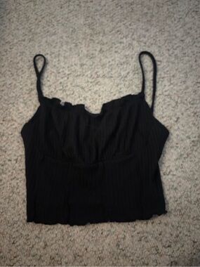 SHEIN Black Ribbed Cropped Spaghetti Strap Tank